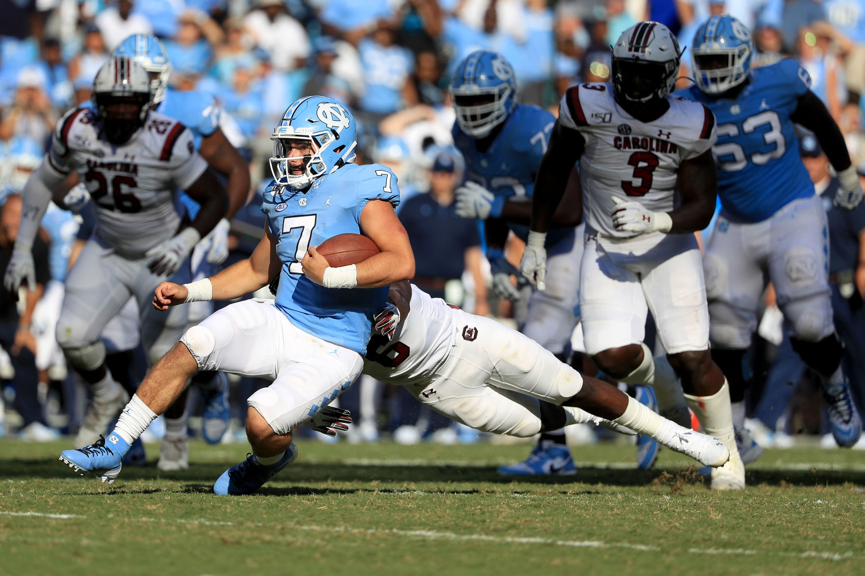 North Carolina QB Sam Howell, 16-1